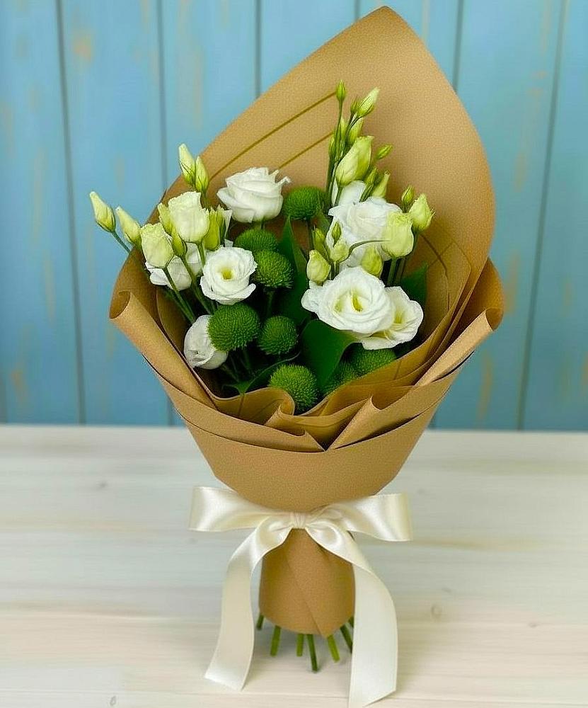 Букет цветов из: Хризантемы и Лизиантусы в Новом Кяхулае