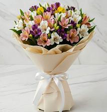 Букет цветов из:  Альстромерии в Новом Кяхулае
