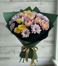 Букет цветов из:  Хризантемы и Розы в Новом Кяхулае