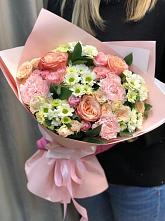 Букет нежные объятья в Новом Кяхулае Букет цветов из: Гвоздики, Розы и Хризантемы в Новом Кяхулае