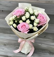 Букет цветов из:  Розы в Новом Кяхулае