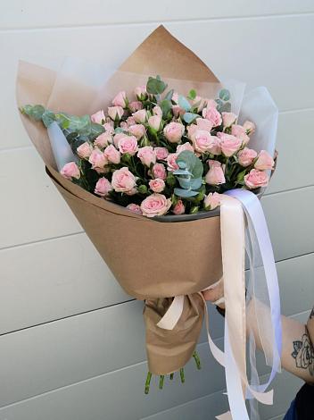 Букет цветов из: Розы в Новом Кяхулае